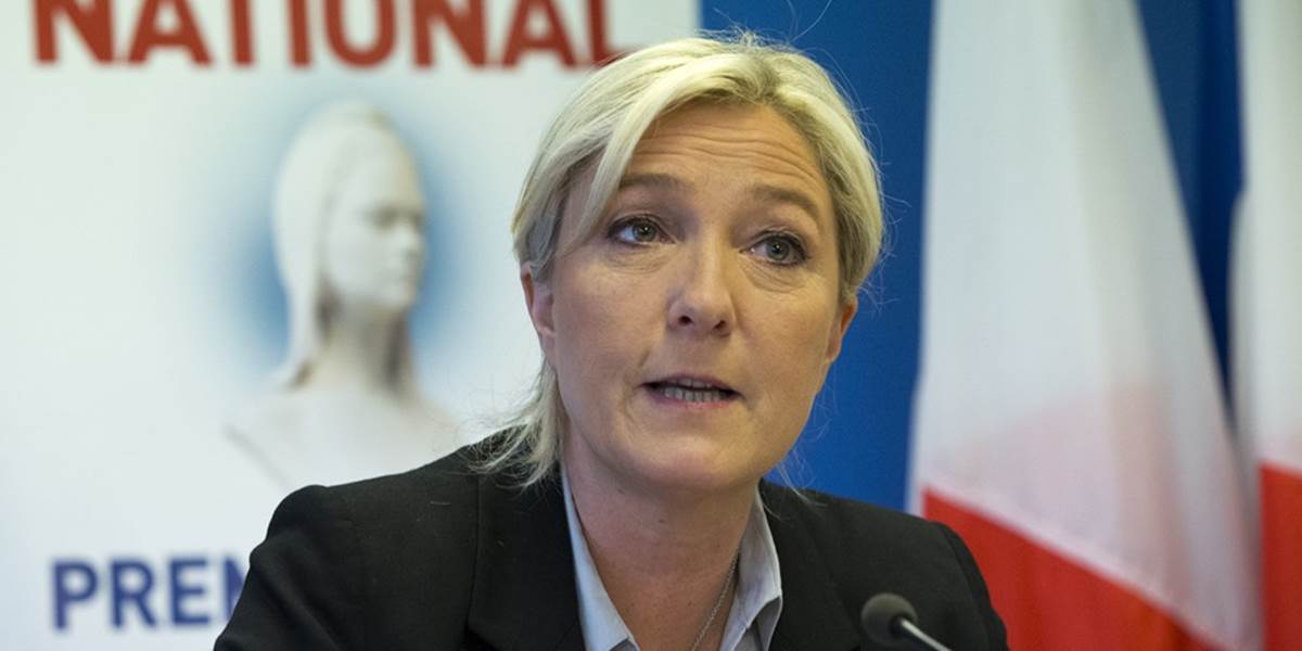 Le Penová kritizuje pozastavenie kontraktu na dodávku vrtuľníkových lodí Rusku