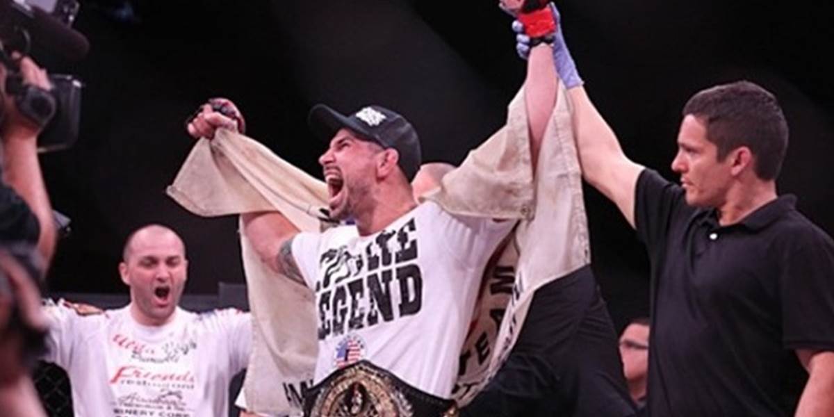 Attila Végh opúšťa Bellator MMA