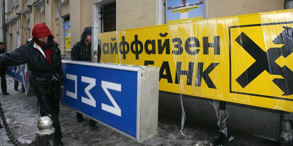 Raiffesen Bank International sa napriek sankciám z Ruska nestiahne