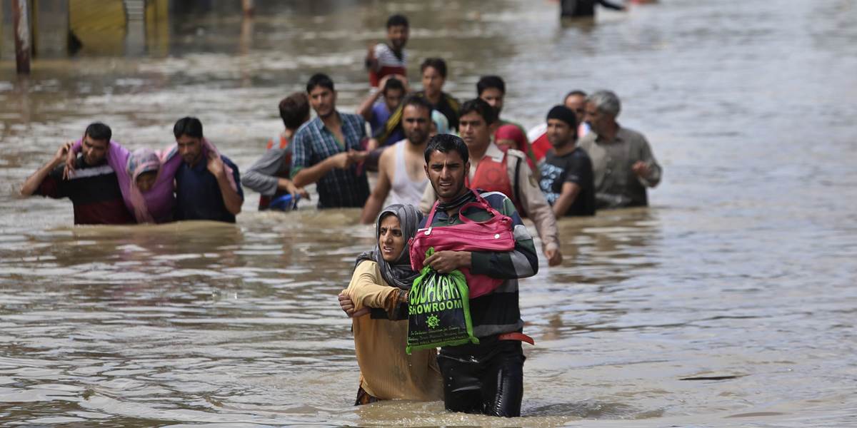Povodne v Indii si vyžiadali najmenej 175 mŕtvych