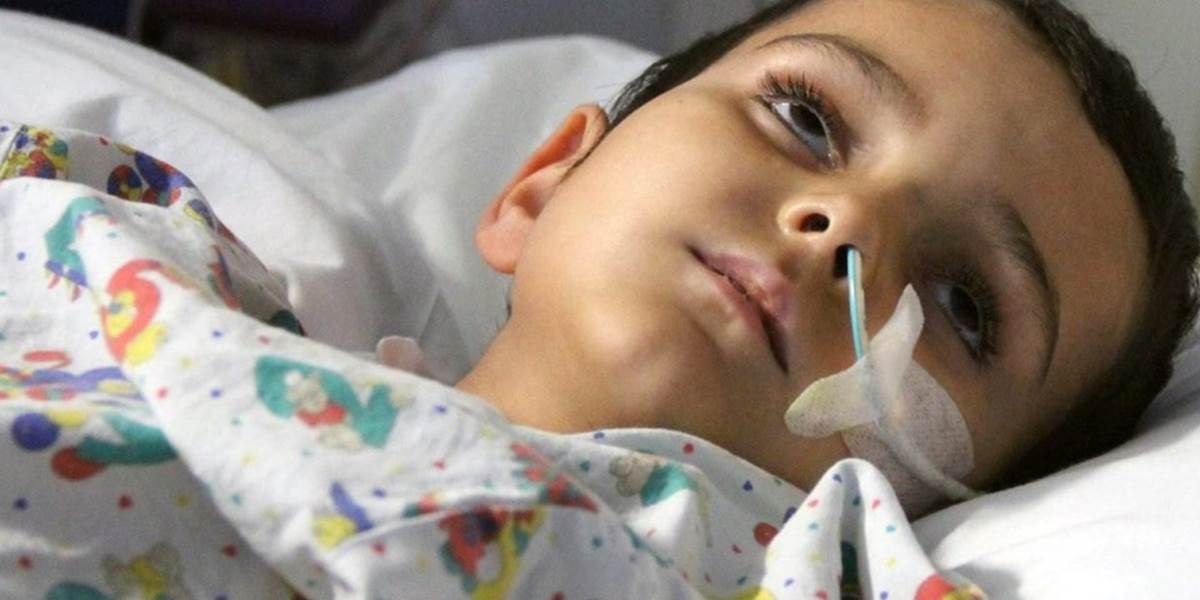 Britského chlapca s nádorom na mozgu budú liečiť v pražskej nemocnici