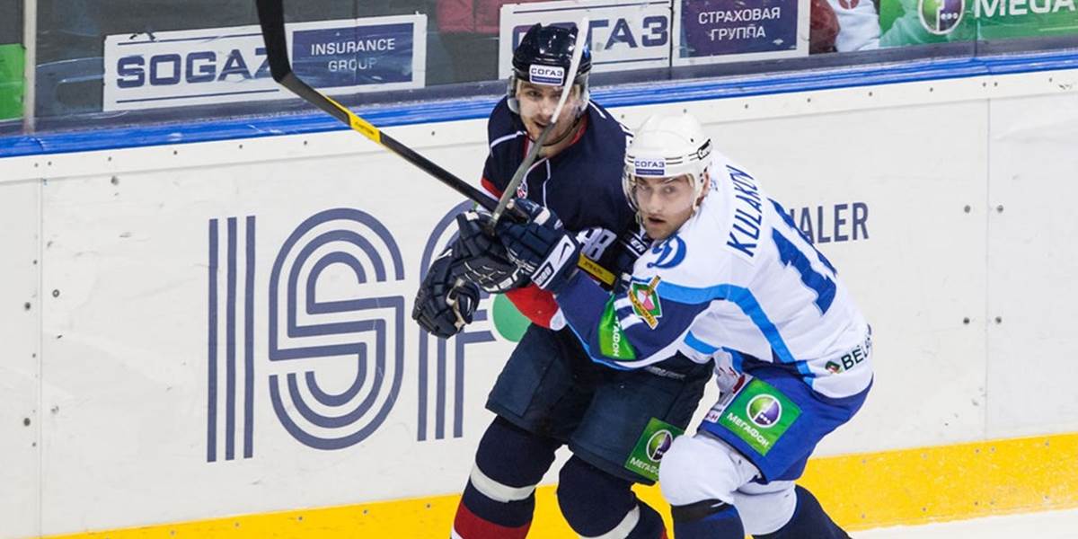 KHL: Arbiter Kulakov utrpel otvorenú zlomeninu nosa pri treťom dueli Slovana