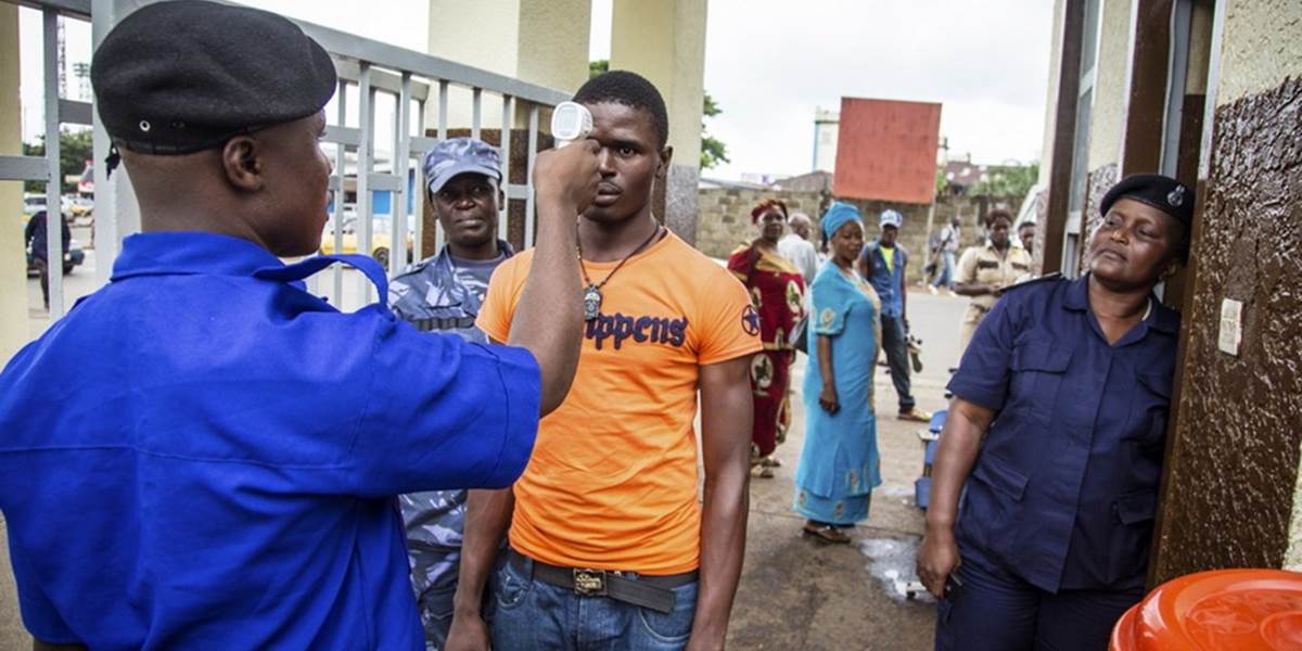 Ebola si v západnej Afrike vyžiadala už 2296 životov
