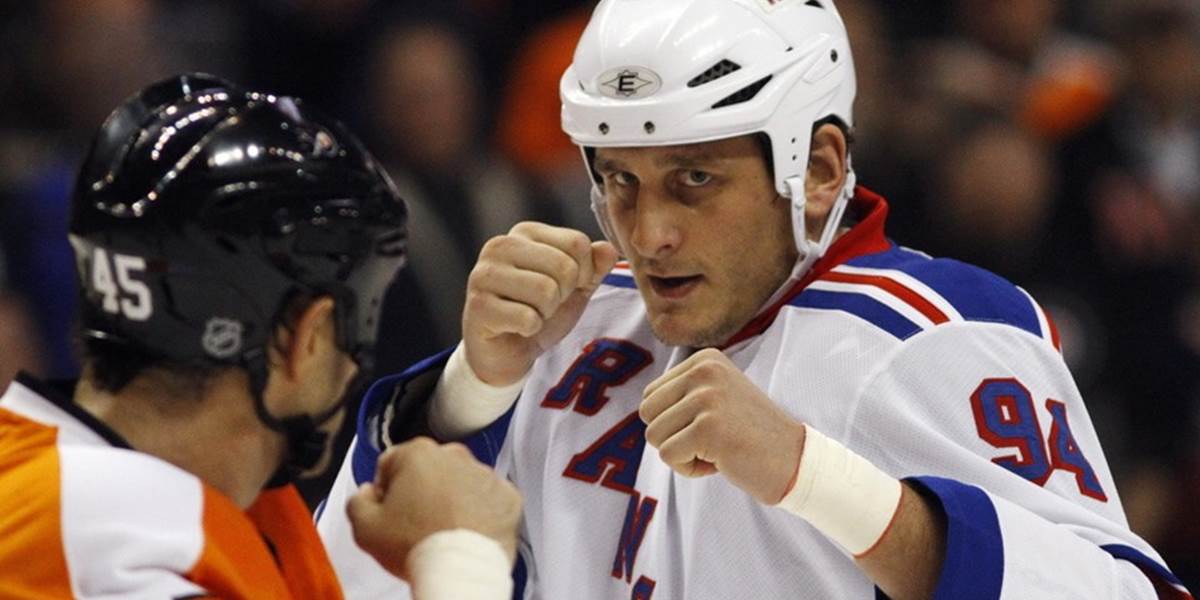 NHL: Na smrti Boogaarda sa údajne podieľali dve osoby, padli obvinenia