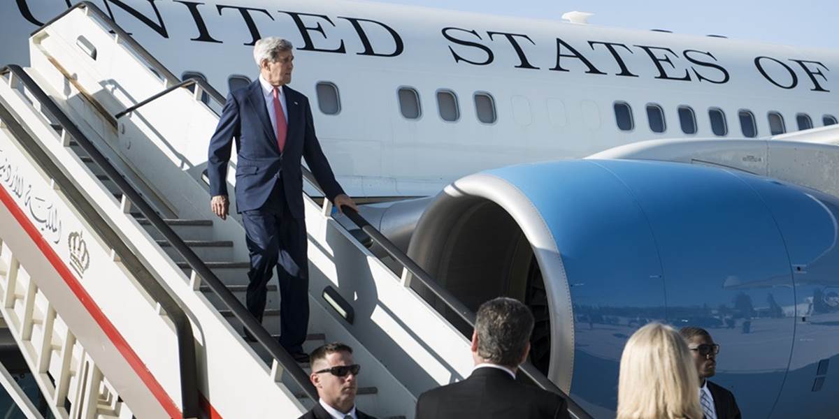 Kerry prišiel do Bagdadu rokovať o porážke Islamského štátu
