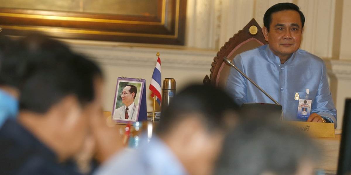 Junta v Thajsku už zatkla alebo vypočúvala takmer 700 svojich odporcov