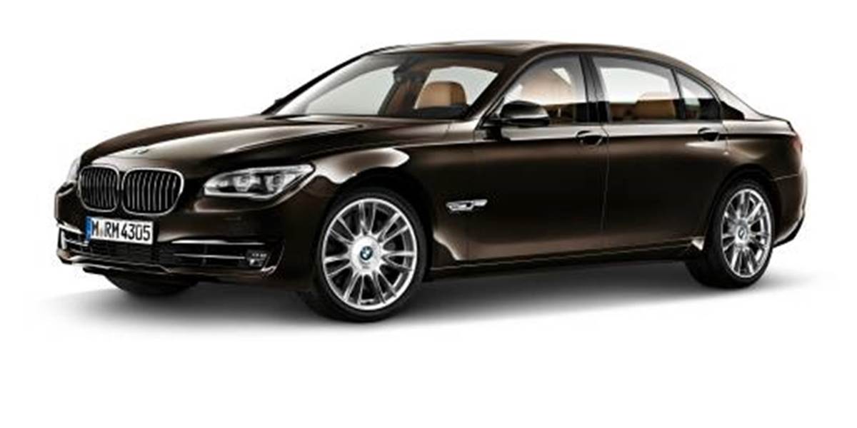 BMW radu 7 Individual Final Edition: Premiéra na Svetovej výstave automobilov v Paríži