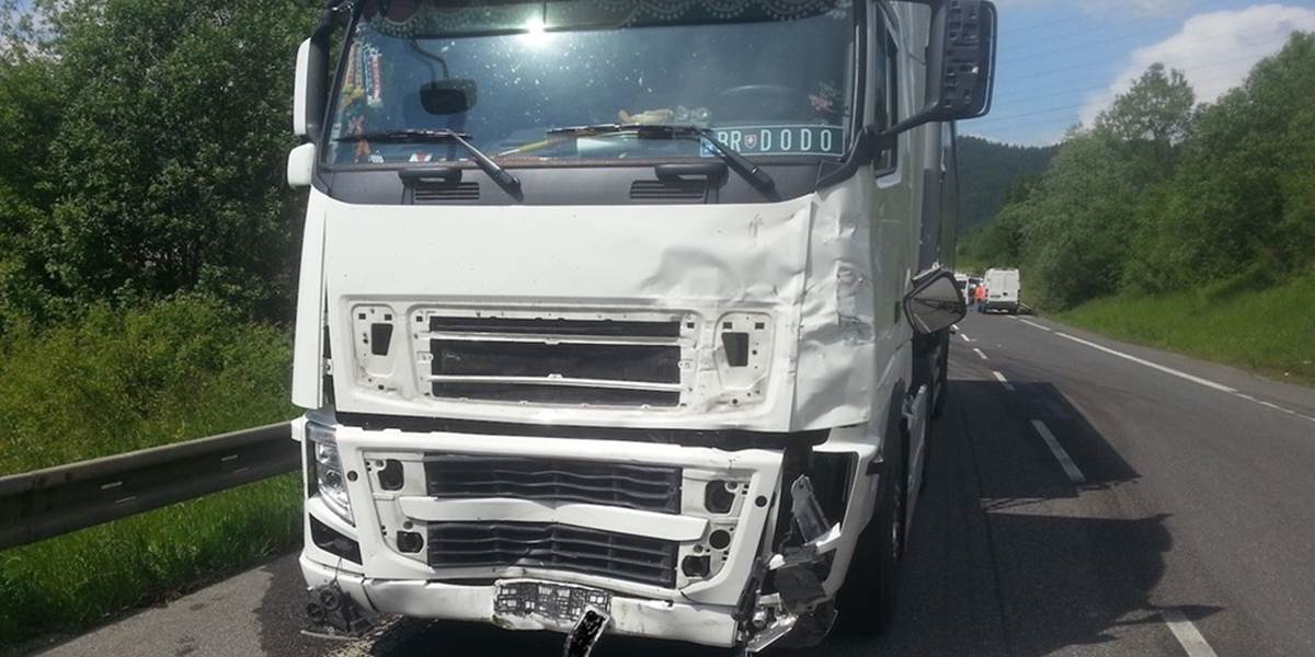 Opitý bieloruský kamionista spôsobil nehodu