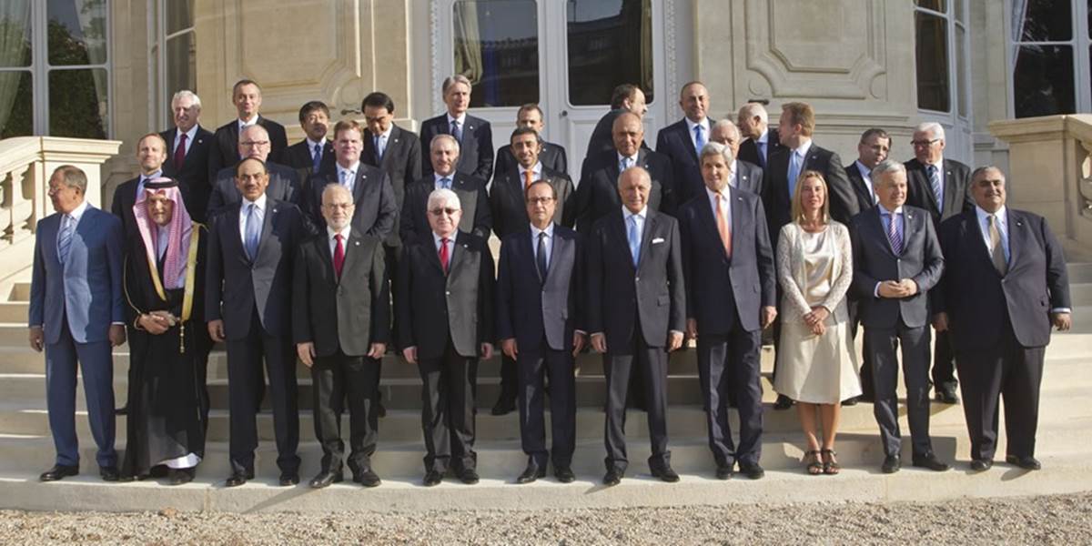 Boj s IS: Konferencia v Paríži sľúbila Iraku primeranú vojenskú pomoc