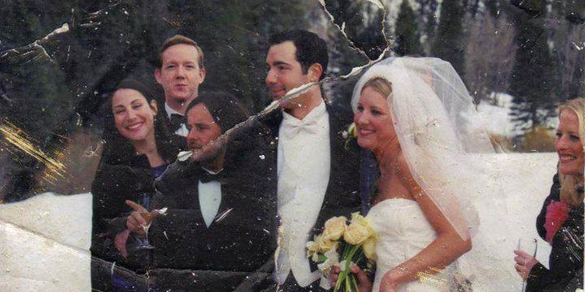 Svadobná fotografia z trosiek Svetového obchodného centra našla po 13 rokoch majiteľa