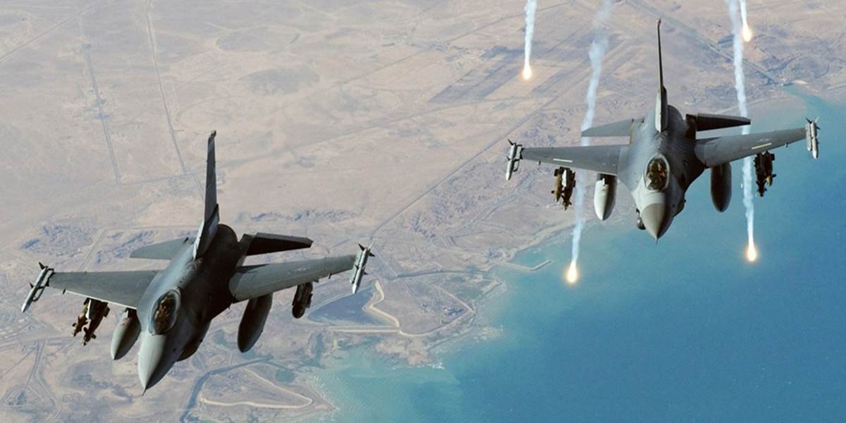 USA sa pridali k irackej ofenzíve, zaútočili na ciele IS v Bagdade