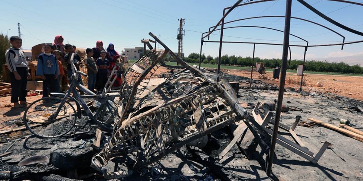 Sýrske vojenské lietadlo sa zrútilo v bašte Islamského štátu