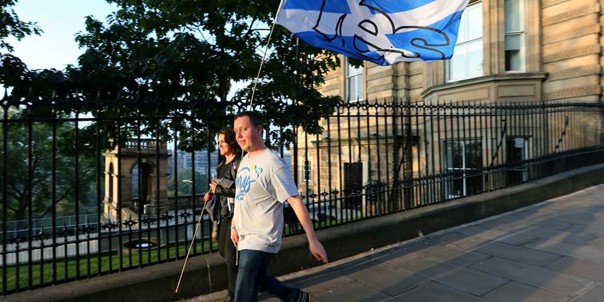 Prieskum: Podpora škótskej nezávislosti vzrástla na 48 percent