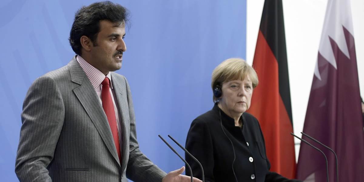 Emir ubezpečil Merkelovú, že Katar nefinancuje extrémistov v Sýrii a Iraku