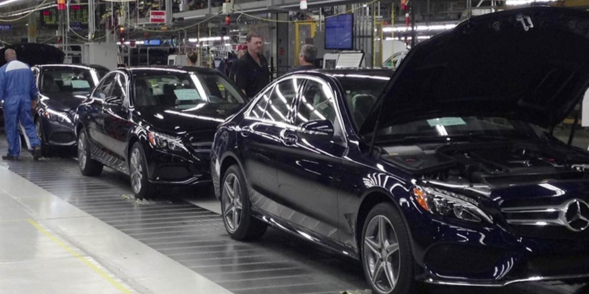 Mercedes-Benz predal v prvom polroku v Rusku o 20 % vozidiel viac