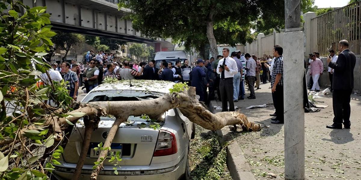 K bombovému útoku v centre Káhiry sa prihlásili islamskí militanti