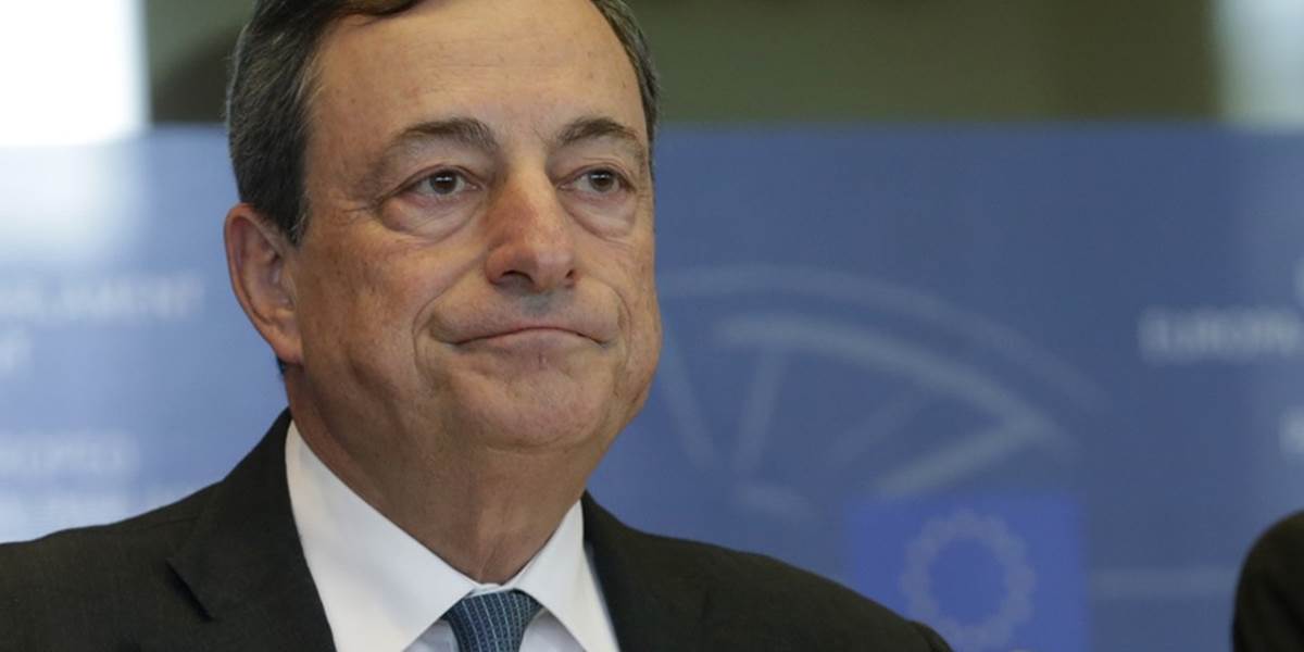Draghi očakáva, že banky si od ECB v decembri požičajú viac
