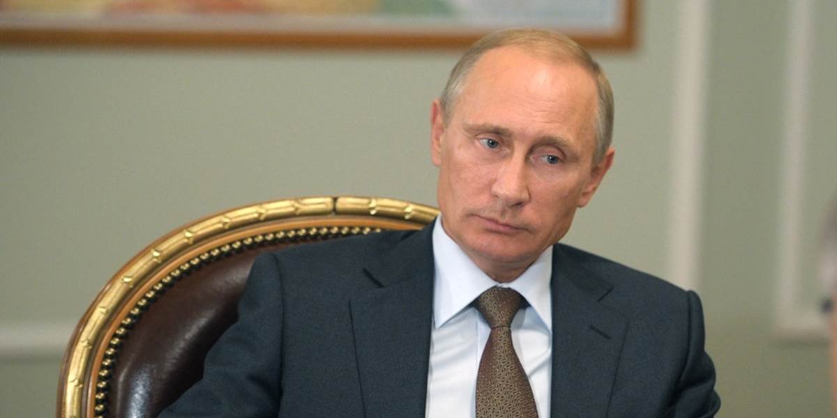 Putin: Ruské banky musia napriek problémom pokračovať v aktivitách na Ukrajine