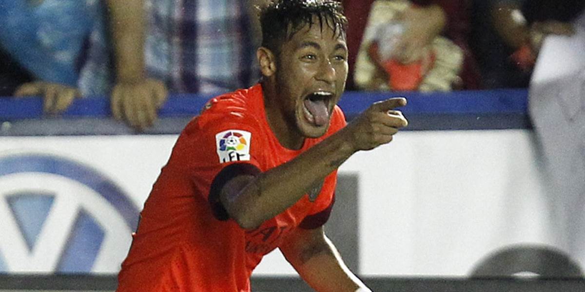 Neymar a Rakitič v kádri Barcy na duel v Málage