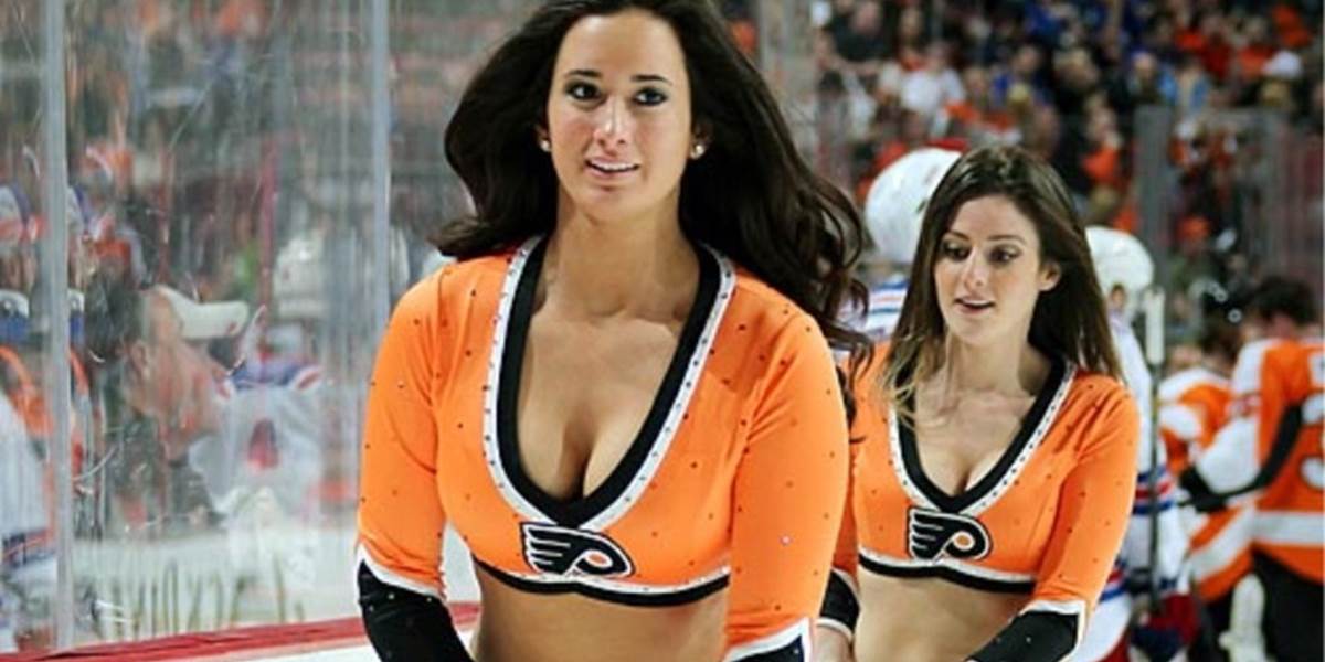 NHL: Fanúšikovia Flyers sa búria pre dievčatá