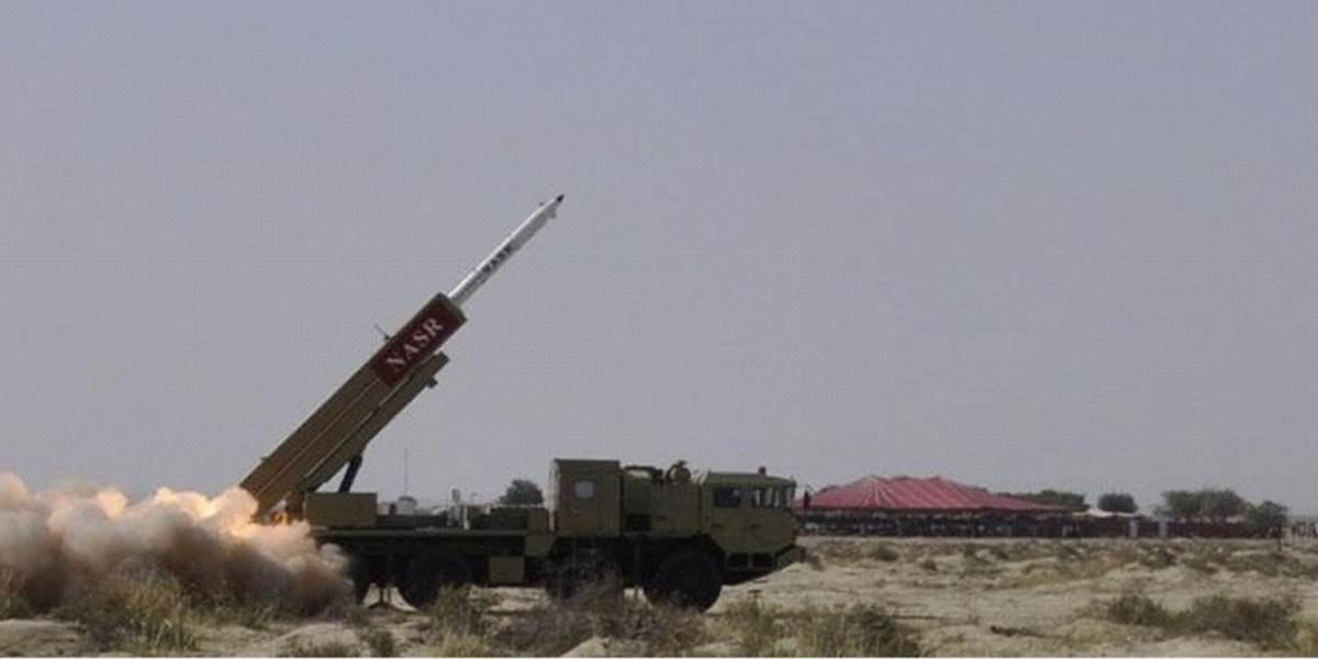 Pakistan uskutočnil úspešnú skúšku rakety schopnej niesť jadrové hlavice