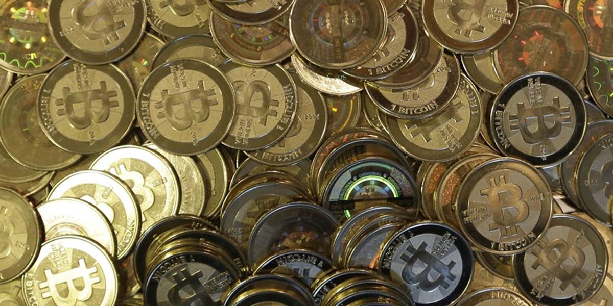 Slováci budú môcť za letenky platiť virtuálnou menou bitcoin