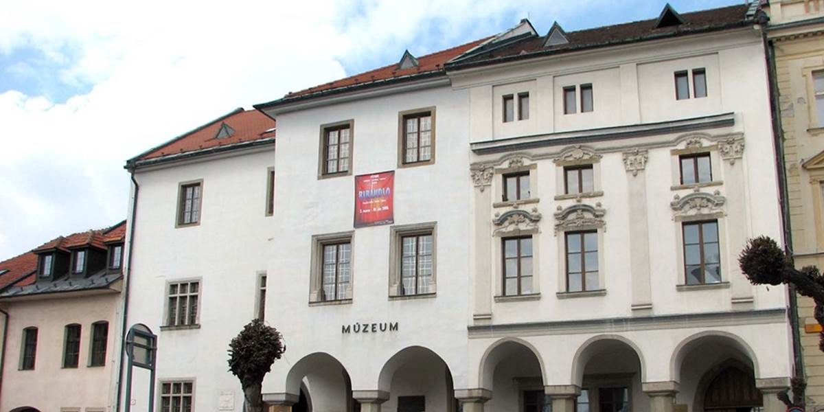 Spišské múzeum uvedie výstavu Za krížom