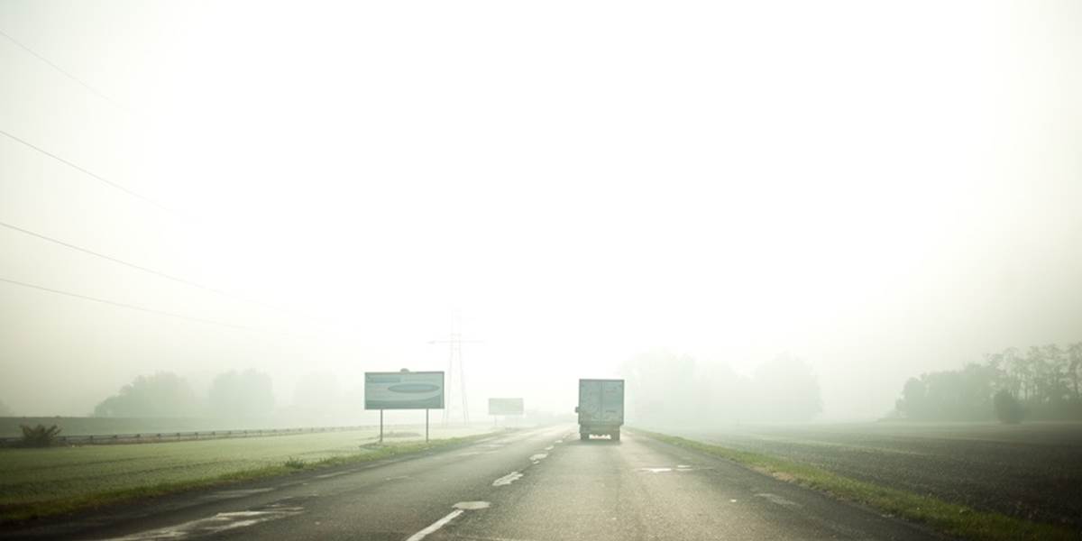 Posledné septembrové ráno prinesie celému Slovensku hmlu