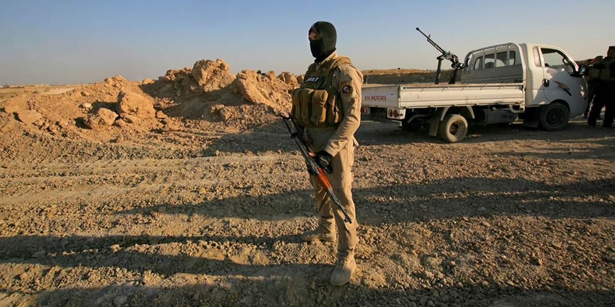 Militanti z Islamského štátu sťali deväť kurdských zajatcov