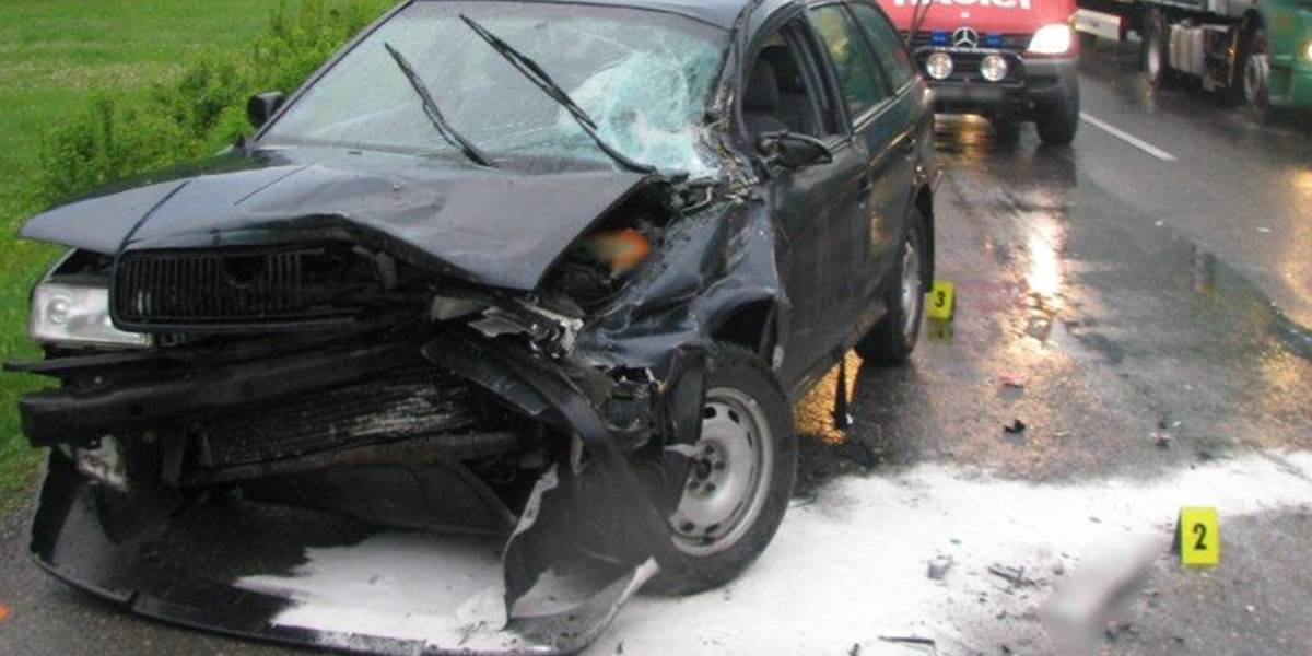 Pri dopravnej nehode v Spišskom Štiavniku utrpelo zranenia päť osôb