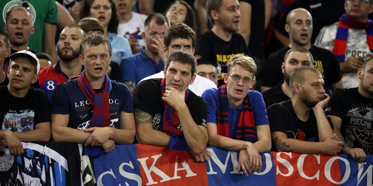 UEFA prísne potrestala CSKA Moskva za rasizmus fanúšikov