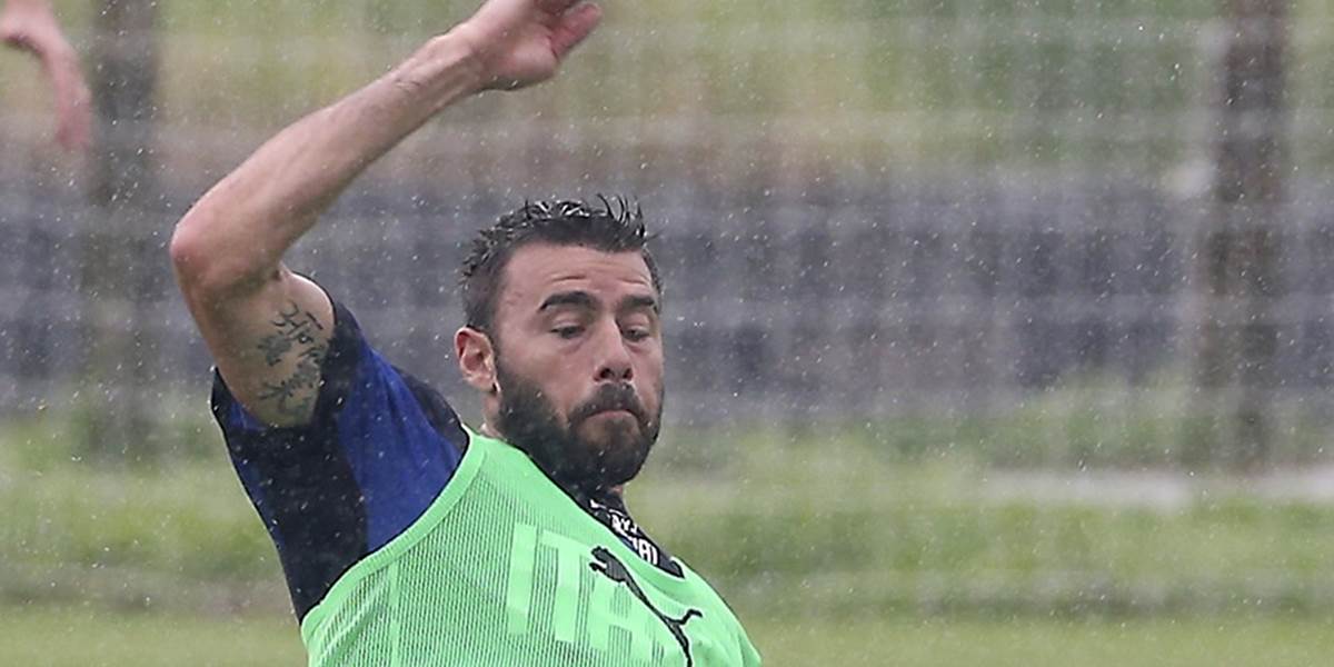 Talian Barzagli z Juventusu nebude hrať ďalší mesiac