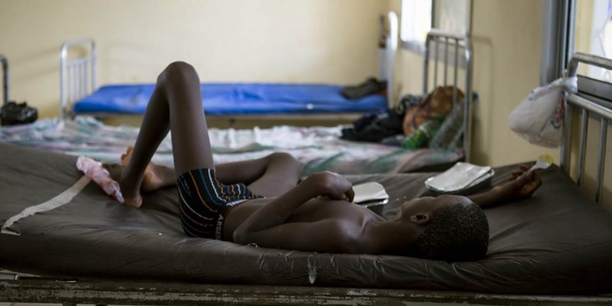 Za jeden deň podľahlo v Sierra Leone ebole rekordných 121 ľudí