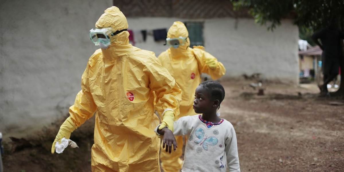 Nórsky pracovník Lekárov bez hraníc sa v Sierre Leone nakazil ebolou