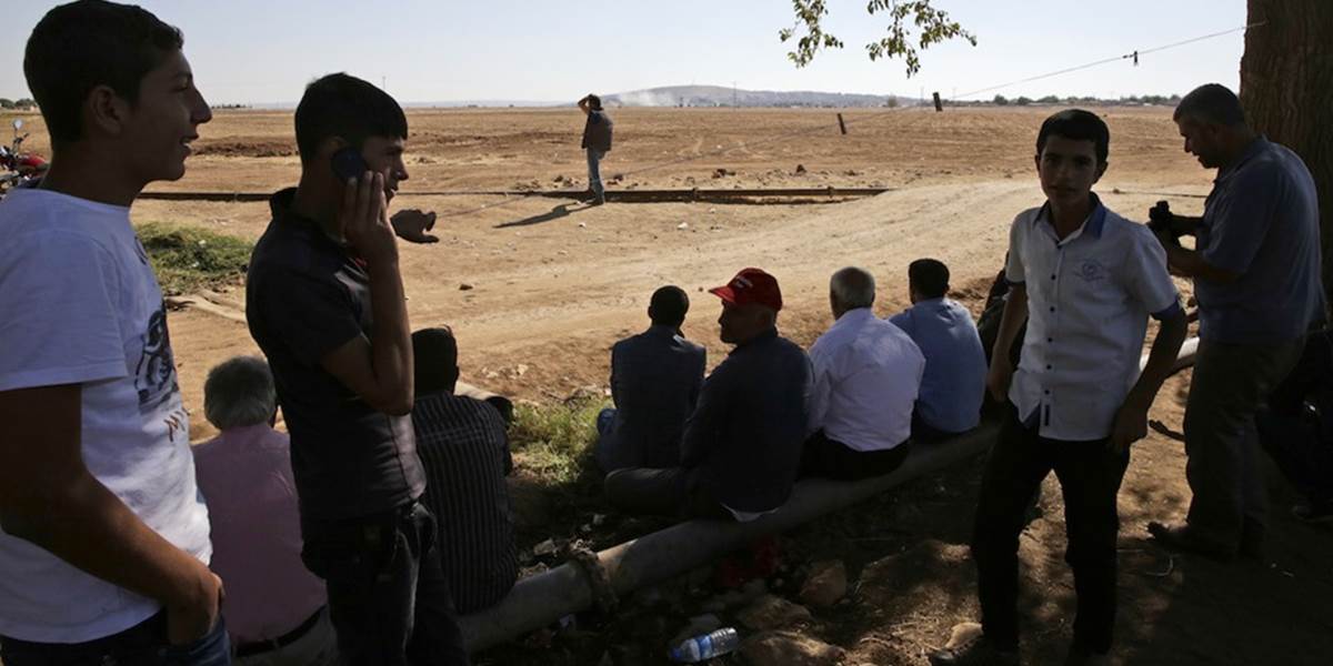 Z mesta pri hranici s Tureckom uteká pred IŠ vyše 2000 Kurdov