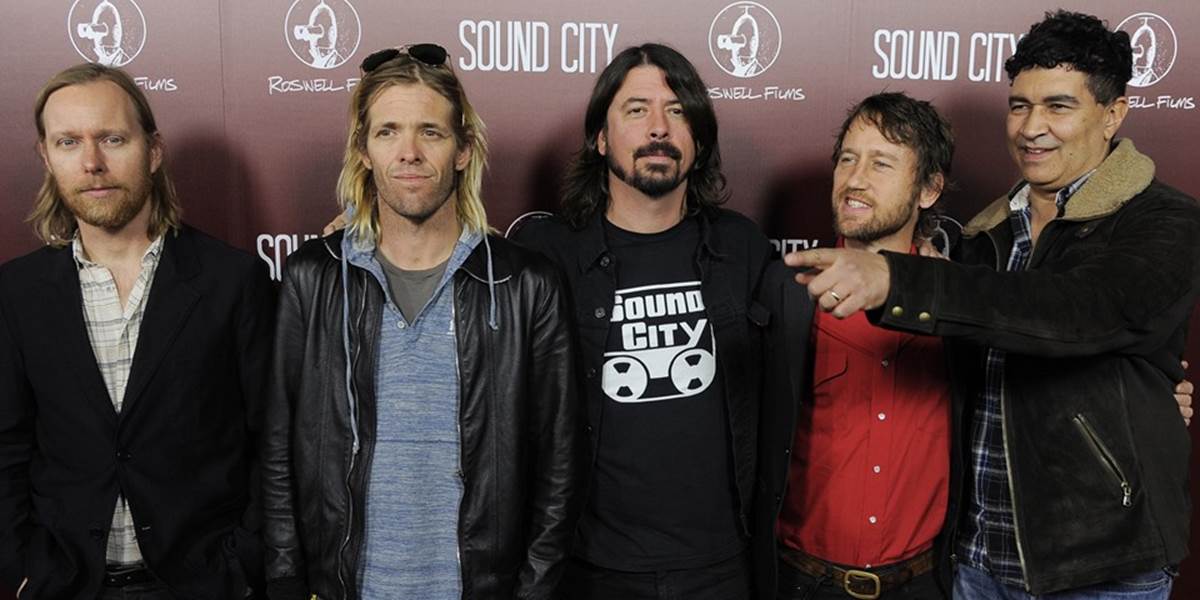 Foo Fighters budú hosťovať v talkšou Davida Lettermana