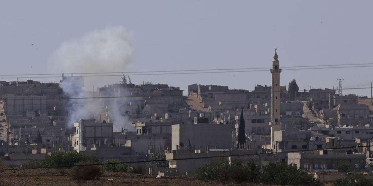 Boje v sýrske mesto Kobané a jeho okolí si vyžiadali už viac než 400 obetí