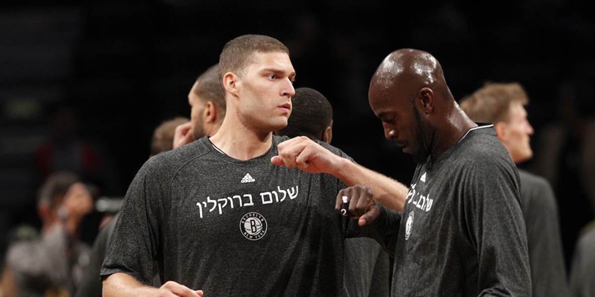 NBA: Lopez a D-Will sú späť, Brooklyn zdolal Maccabi