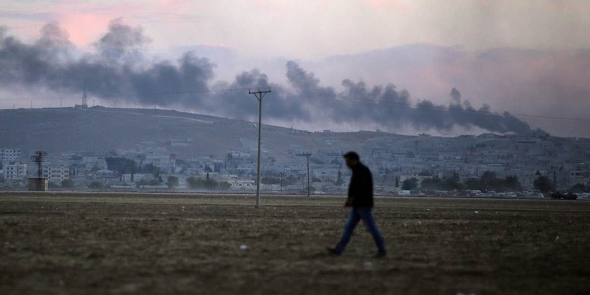 Pentagón: Letecké útoky majú význam, ale sýrske mesto Kobané pred IS nezachránia