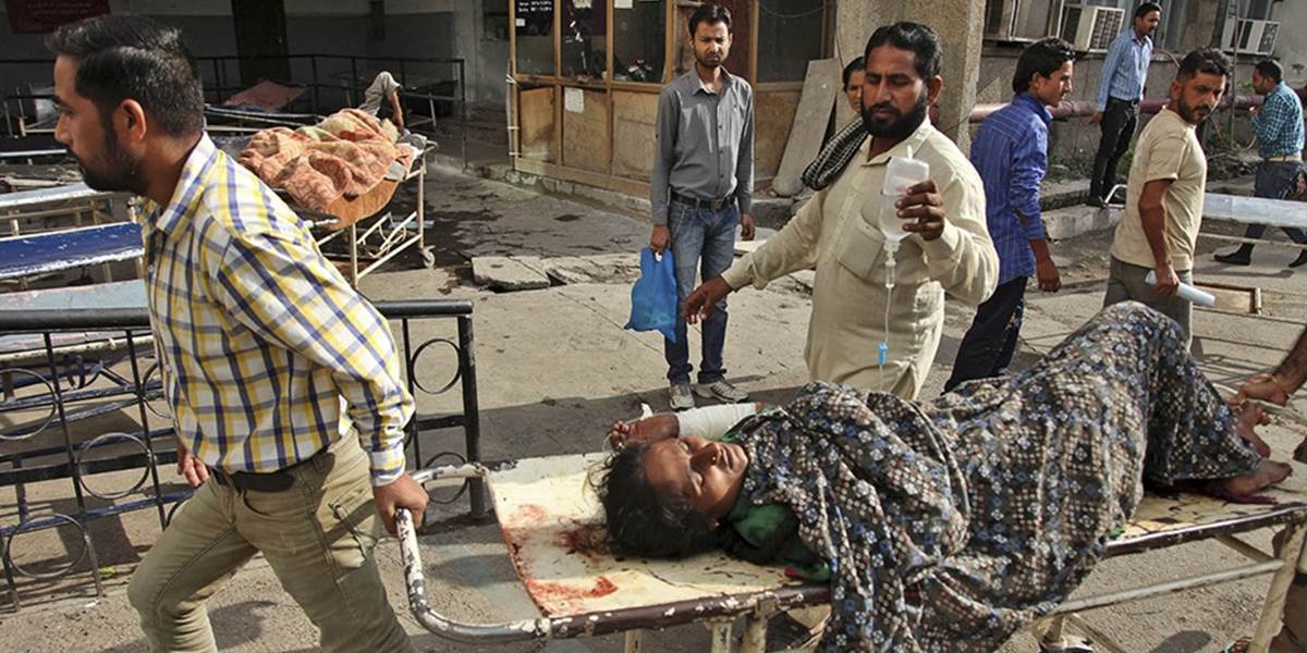 India vyzýva Pakistan, aby prestal s útokmi v Kašmíre