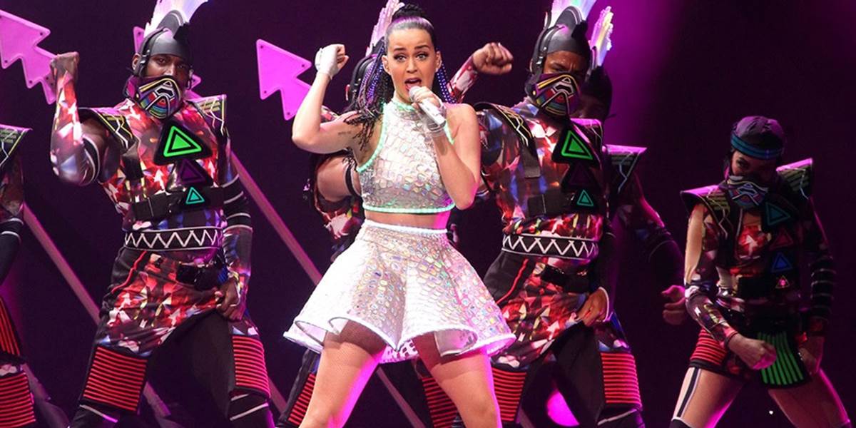 Katy Perry vystúpi počas polčasovej prestávky Super Bowlu