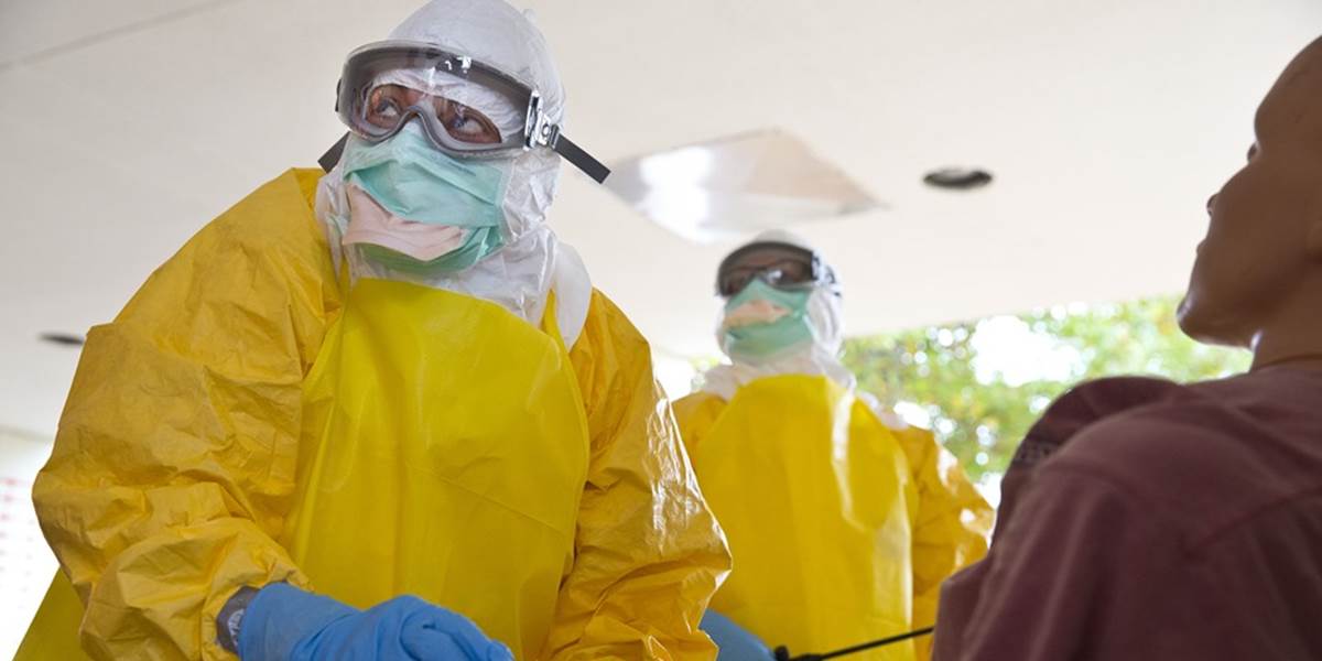 V Španielsku rastie strach z eboly, v Macedónsku sa čaká, v Srbsku izolovali 708 ľudí!