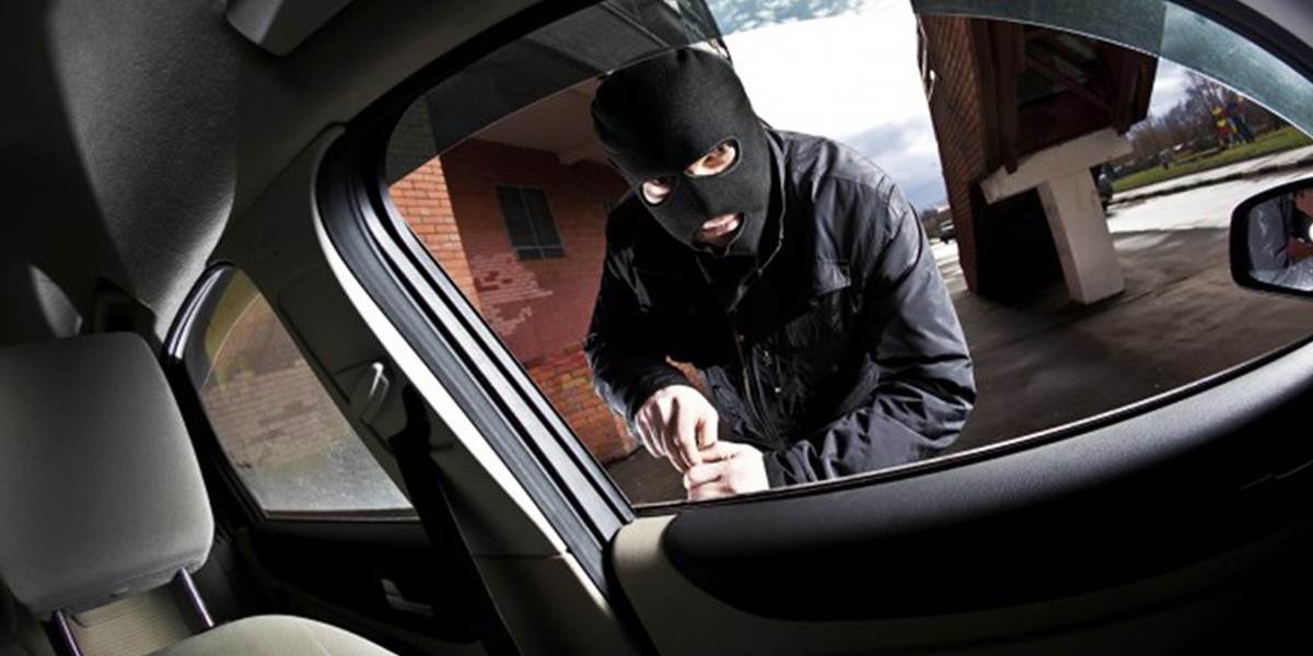Pražská polícia kradla autá gangu zlodejov a vracala ich majiteľom!