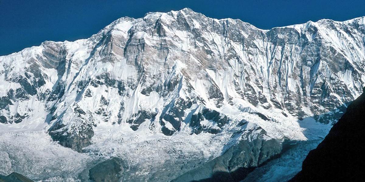 Na okružnej túre okolo Annapurny zahynuli počas sneženia štyria turisti
