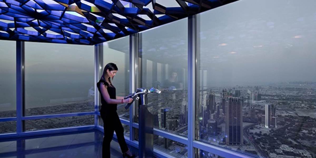 Len pre silné žalúdky: Na najvyššej budove sveta v Dubaji otvorili novú vyhliadkovú plošinu