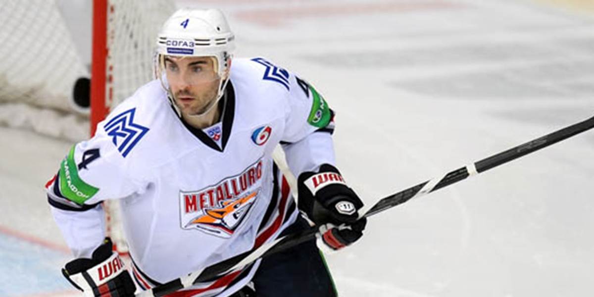 KHL: Kanaďan Lee predĺžil s Magnitogorskom zmluvu do roku 2017