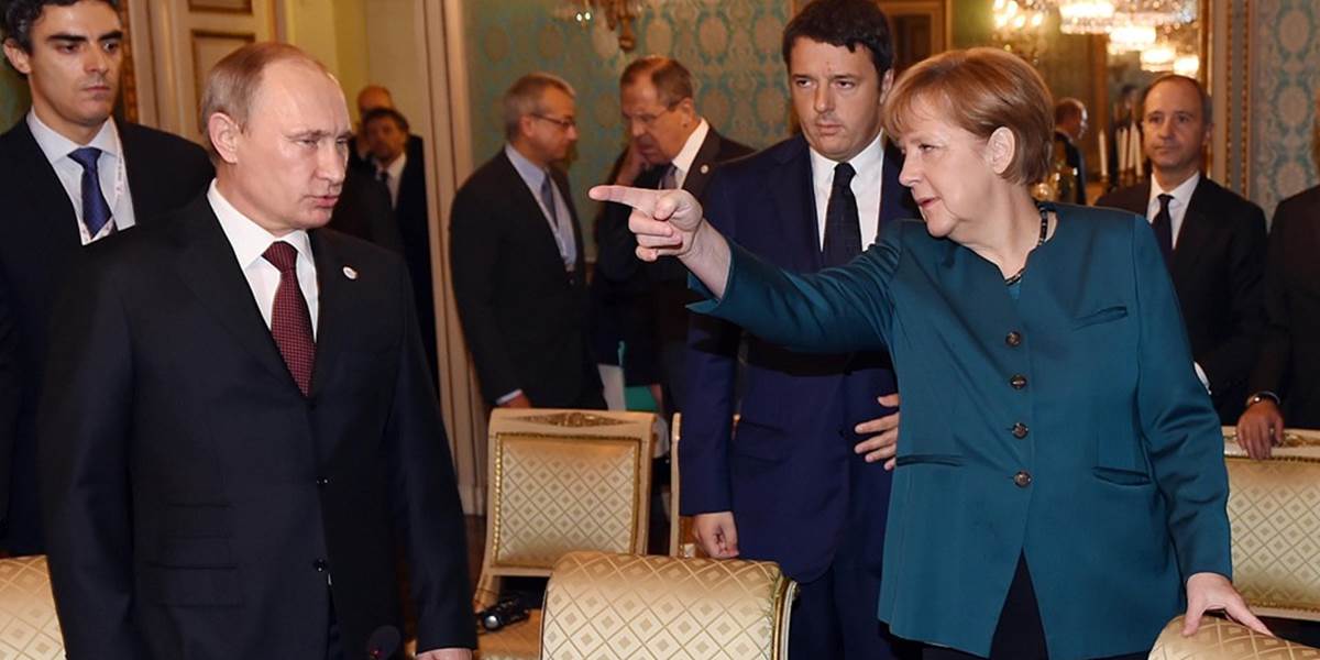 Schôdzka Putina s Merkelovou ukázala vážne rozpory ohľadom Ukrajiny