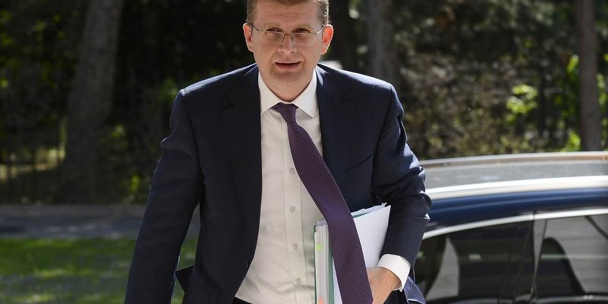 Minister Žiga verí, že ústavný zákaz vývozu vody v pléne prejde