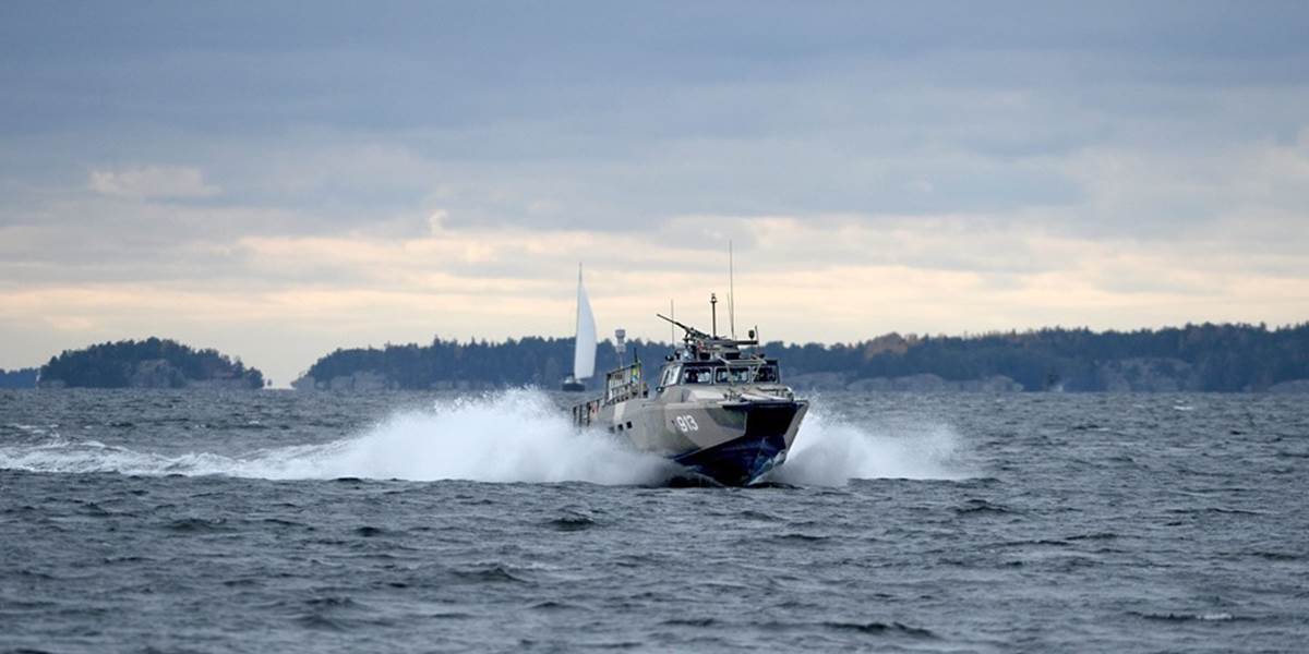 Švédské médiá informujú o pátraní po údajnej poškodenej ruskej ponorke