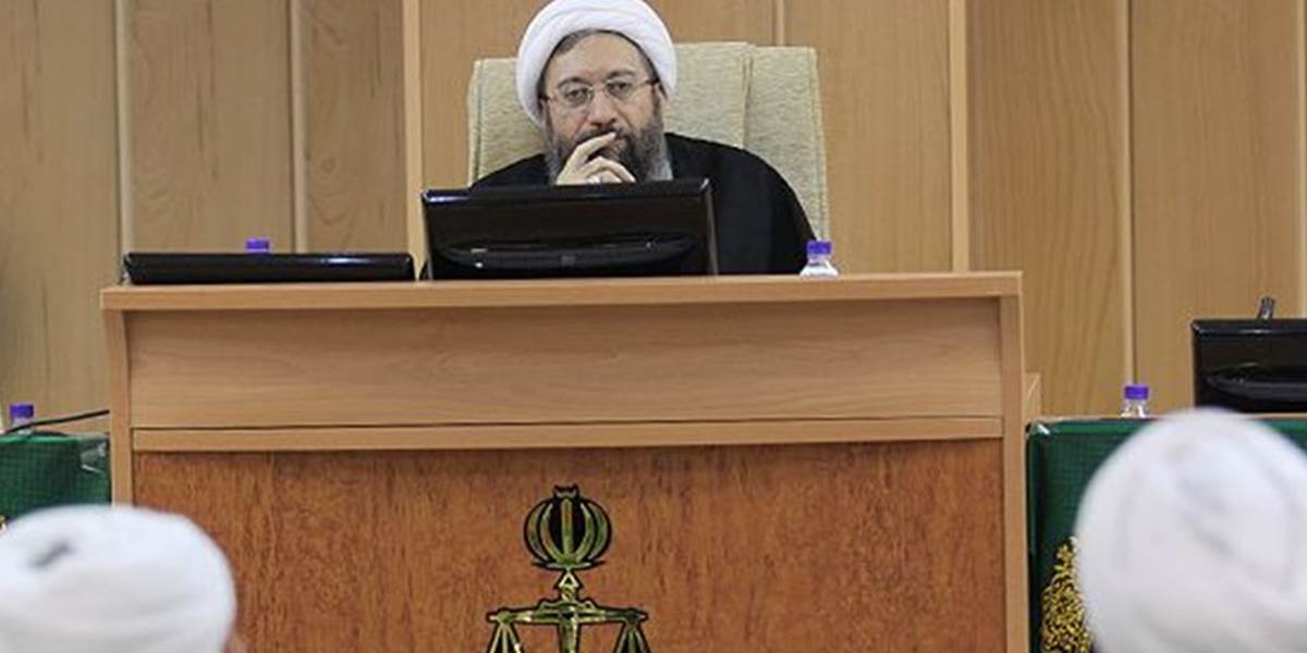 Iránsky súd zakázal známej právničke a aktivistke výkon advokátskej praxe